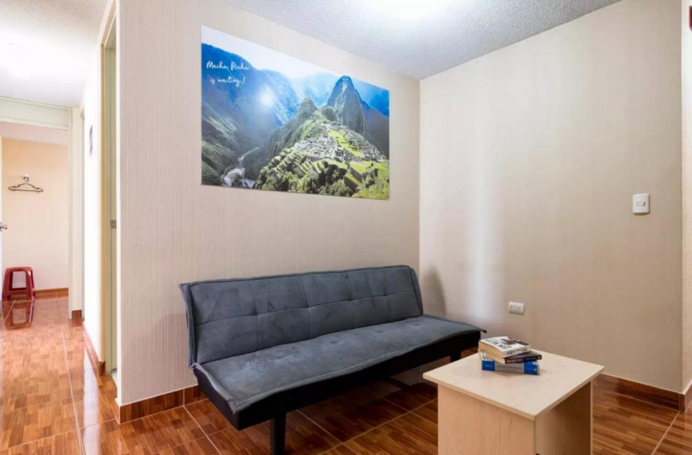 Airport Layover Room-security-elevator-gym-free Wifi Habitación en casa particular